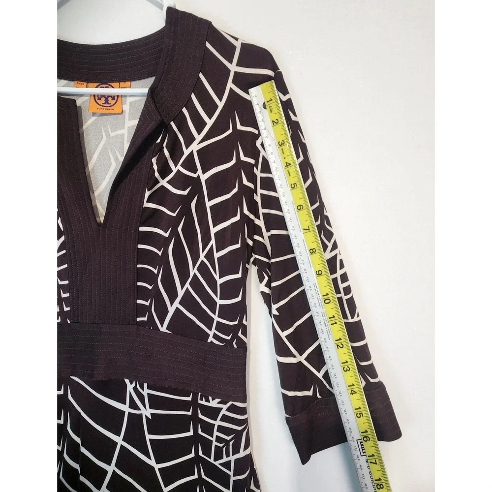 Tory Burch Women's Classy Elegant‎ 100% Silk Dress Brown/White Size M